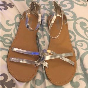 Old navy silver flat sandals